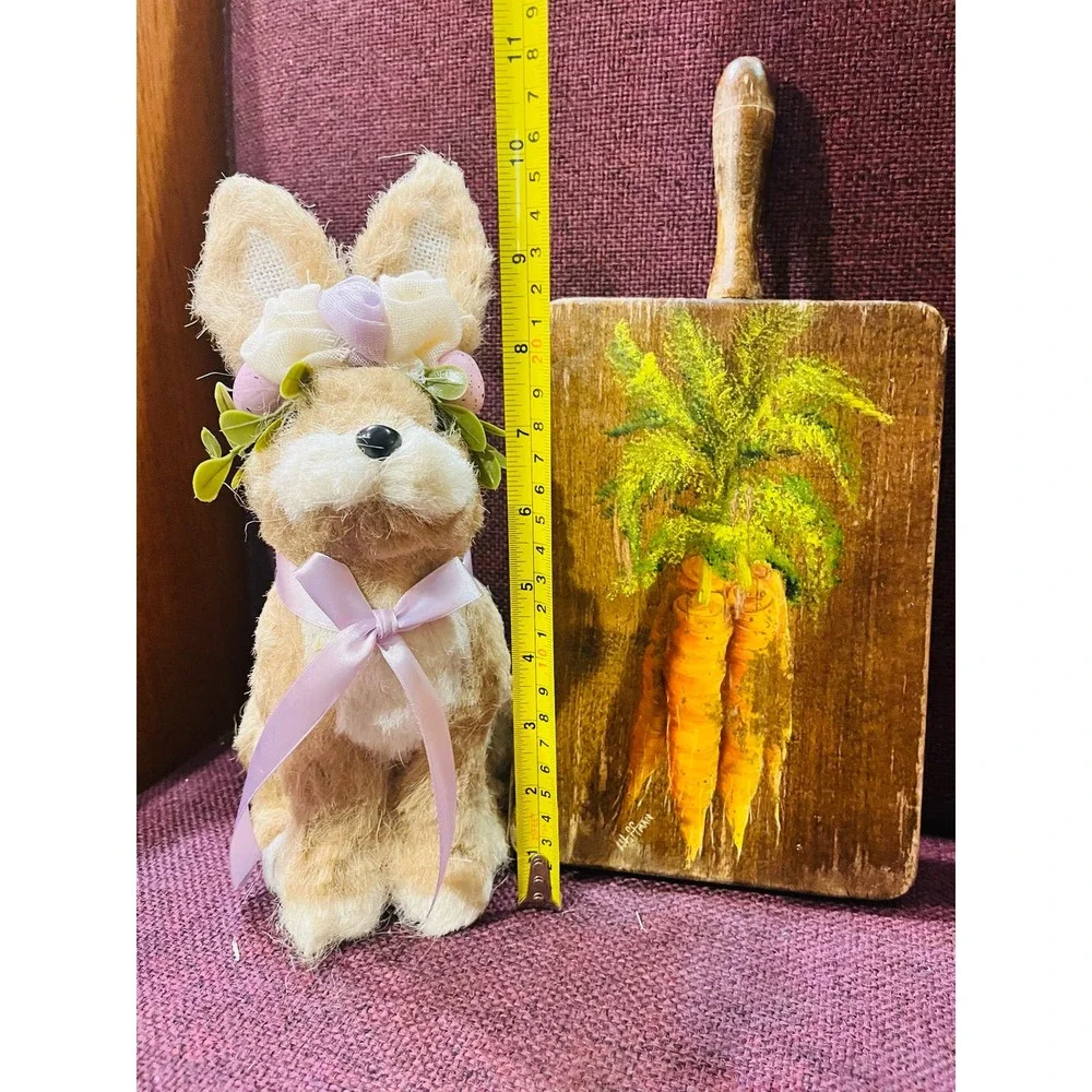 Vintage Carrot cutting board with bunny